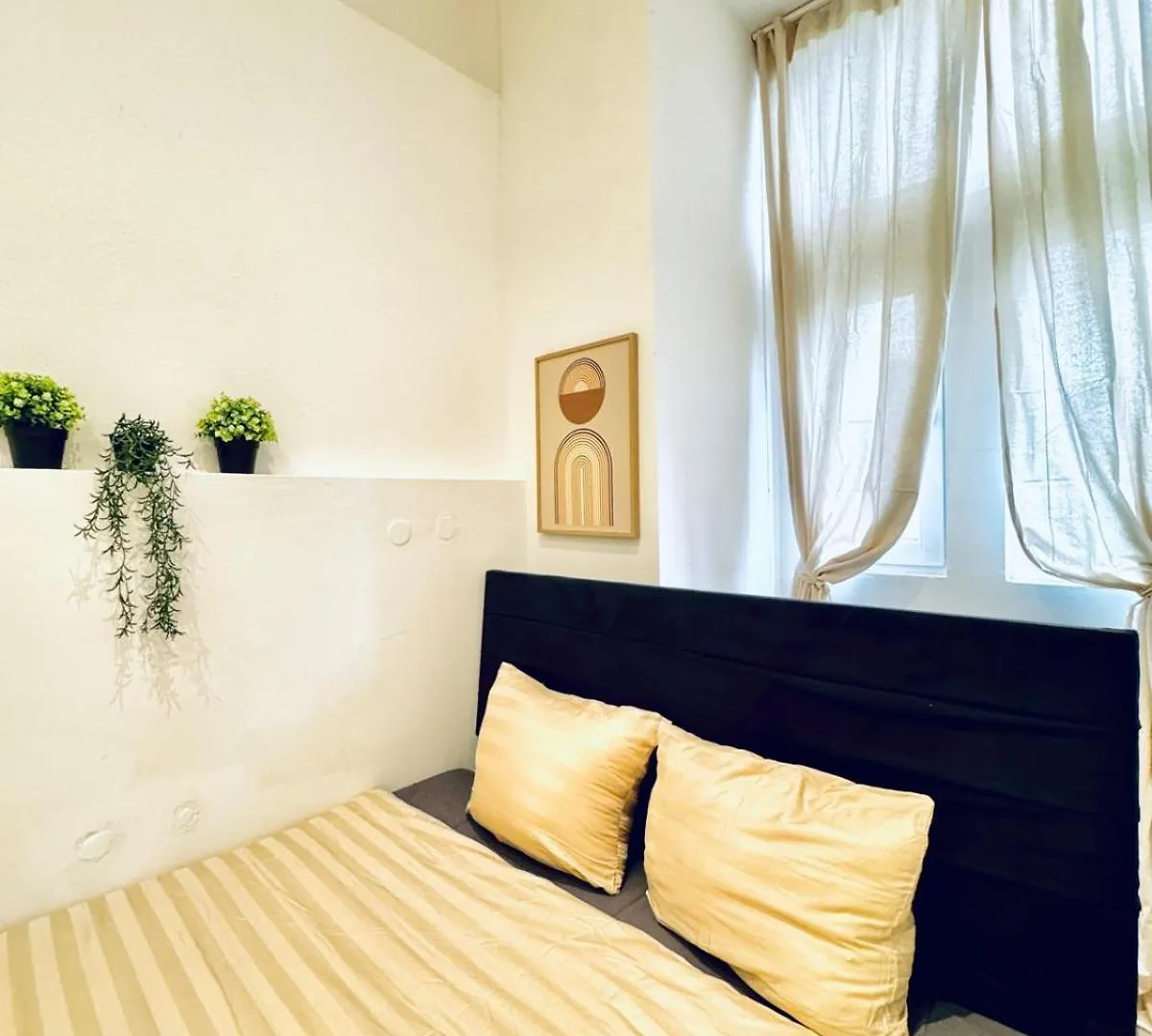 Apartment Elegant & Central 5Br Shared Apt In Vienna