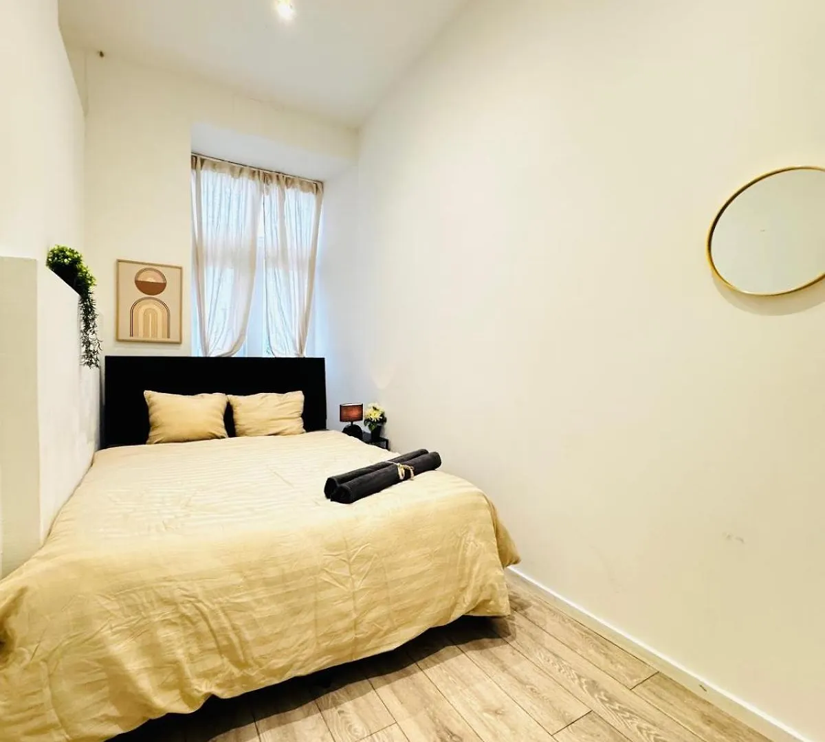 Elegant & Central 5Br Shared Apt In Vienna 0*,
