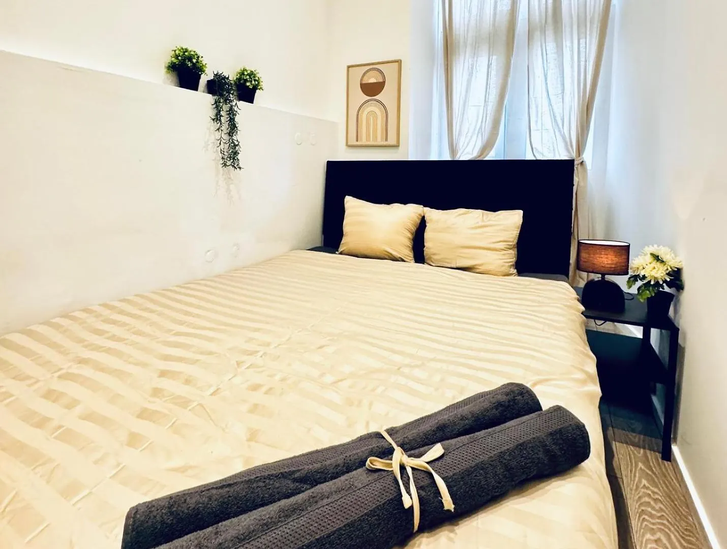 Apartment Elegant & Central 5Br Shared Apt In Vienna